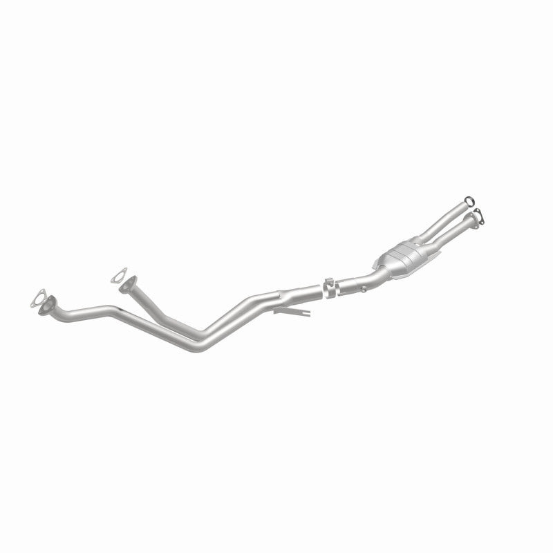MagnaFlow Direct Fit Catalytic Converter BMW 80 88