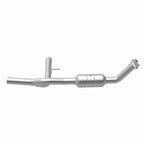 MagnaFlow Direct Fit Catalytic Converter F-150 04-06 8 4.6L OEM