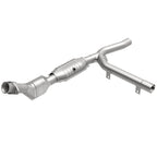 MagnaFlow Direct Fit Catalytic Converter Ford 02-04 F-150 4.2L
