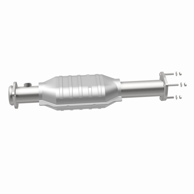MagnaFlow Direct Fit Catalytic Converter Jeep Wrangler 00-04 OEM