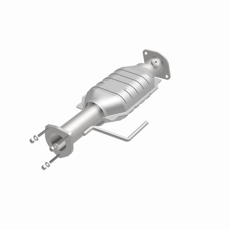 MagnaFlow Direct Fit Catalytic Converter Jeep Wrangler 00-04 OEM