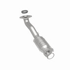 MagnaFlow Direct Fit Catalytic Converter 10-11 Honda CR-V 2.4L