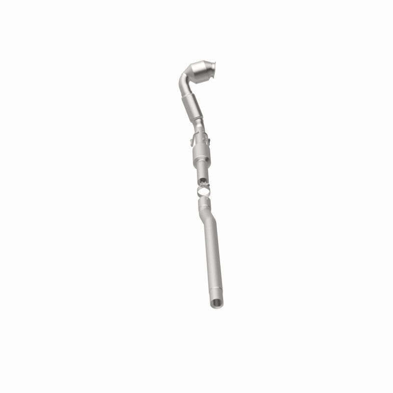 MagnaFlow Direct Fit Catalytic Converter 13-15 VW Beetle 2.0L / 14-15 VW Jetta/Passat 1.8L