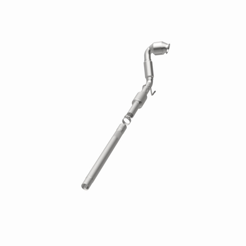 MagnaFlow Direct Fit Catalytic Converter 13-15 VW Beetle 2.0L / 14-15 VW Jetta/Passat 1.8L