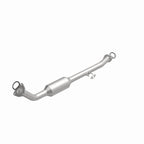 MagnaFlow Direct Fit Catalytic Converter OEM 2001-2004 Toyota Sequoia Underbody