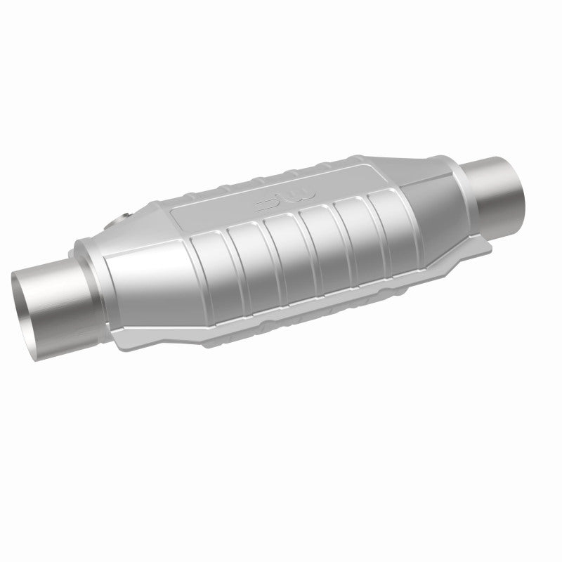 MagnaFlow Universal Catalytic Converter 2.25 inch with single O2 OEM