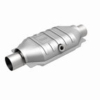 MagnaFlow Universal Catalytic Converter 2.5 Midbed O2 CA OBDII Ul