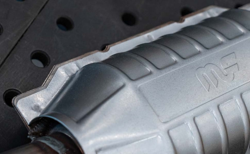 MagnaFlow Univ Catalytic Conv Chrysler/Ford/Mercedes-Benz/Saab/Toyota/Volkswagen *CALIFORNIA OBDII*