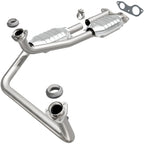 MagnaFlow Direct Fit Catalytic Converter California Grade 96-00 GM Tahoe/Yukon/Escalade 5.7L