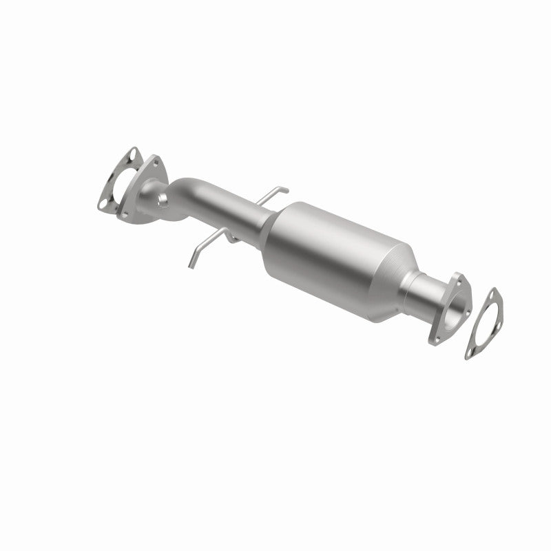 MagnaFlow Direct Fit Catalytic Converter California Grade 96-98 Chevrolet Blazer 4.3L