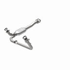 MagnaFlow Direct Fit Catalytic Converter California Grade 96-99 GM K/C 1500/2500 5.0L V8/4.3L V6