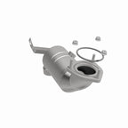 MagnaFlow Direct Fit Catalytic Converter 02-03 Jaguar X-Type Rear