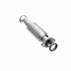 MagnaFlow Direct Fit Catalytic Converter 04-06 Toyota Sienna 3.3L AWD Rear