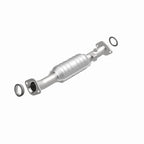 MagnaFlow Direct Fit Catalytic Converter 06-08 Mazda 6 2.3L