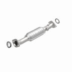 MagnaFlow Direct Fit Catalytic Converter 06-08 Mazda 6 2.3L