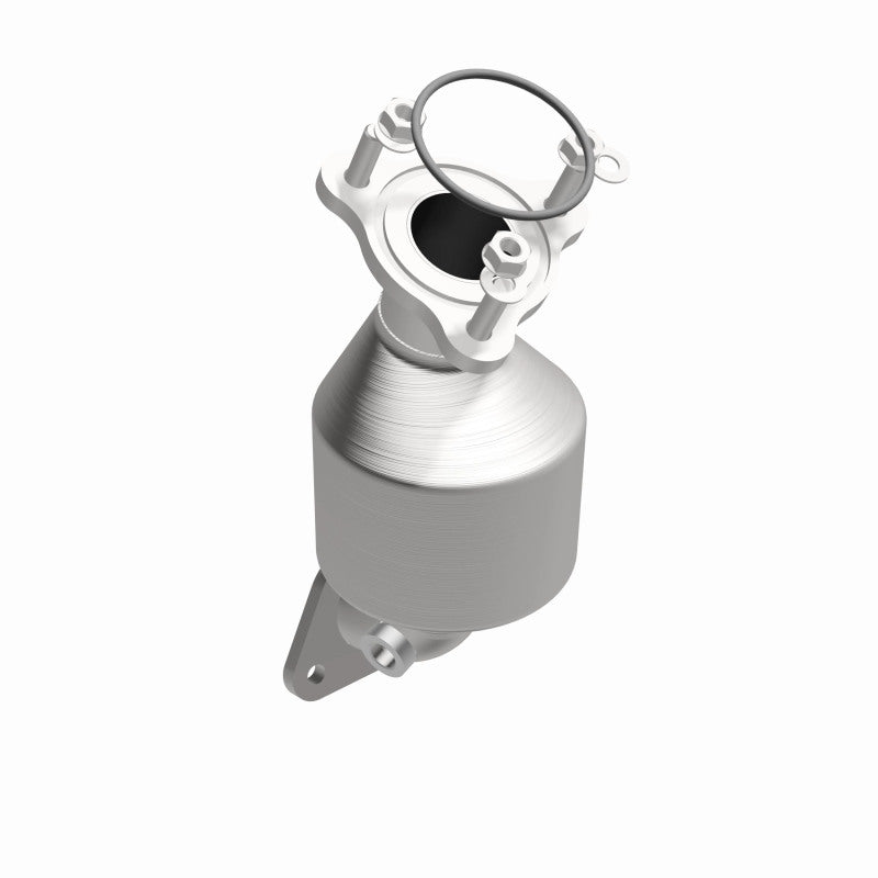 MagnaFlow Direct Fit Catalytic Converter 2010-2011 LaCrosse 3.6 L Underbody