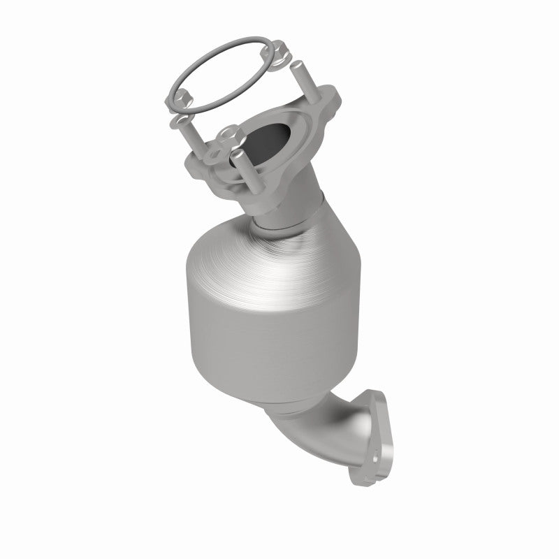 MagnaFlow Direct Fit Catalytic Converter 2010-2011 LaCrosse 3.6 L Underbody
