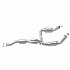 MagnaFlow Direct Fit Catalytic Converter 2011-2012 EXPRESS 2500 6.0L 6.0L Underbody