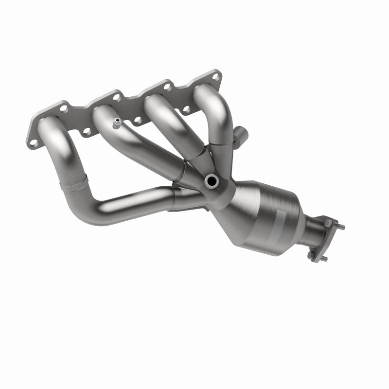 MagnaFlow Direct Fit Catalytic Converter 98-99 Nissan Frontier 2.4L