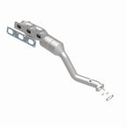 MagnaFlow Direct Fit Catalytic Converter BMW 5 99-00 Front