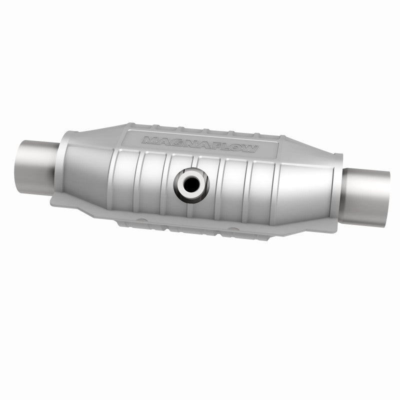 MagnaFlow Universal Catalytic Converter 2.50 Mid O2 Rear