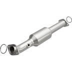 MagnaFlow Direct Fit Catalytic Converter 05-11 Toyota Tacoma 4.0L