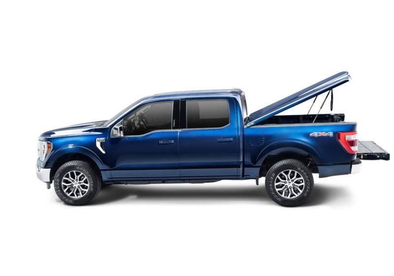 UnderCover 2021 Ford F-150 Crew Cab 5.5ft Elite LX Bed Cover - Oxford White