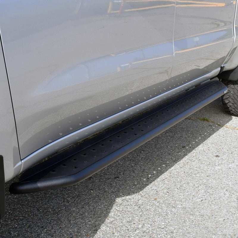 Westin 19-23 Chevrolet/GMC Silverado/Sierra 1500 Crew Cab Outlaw Nerf Step Bars - Textured Black