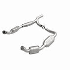 MagnaFlow Direct Fit Catalytic Converter 07-08 Ford E-150 4.6L