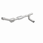 MagnaFlow Direct Fit Catalytic Converter 00-04 Ford E150 4.6L P/S