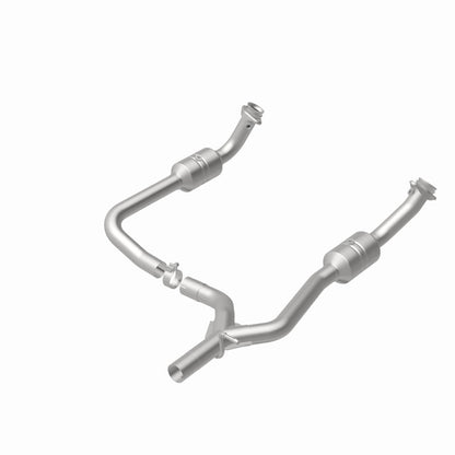 Magnaflow Conv DF 2009-2014 E-150 4.6 L Underbody