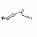 MagnaFlow Direct Fit Catalytic Converter 03 Lincoln Navigator 5.4L