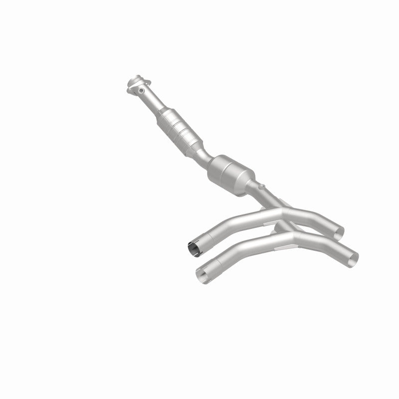 MagnaFlow Direct Fit Catalytic Converter 05-07 Ford E150 4.6L Passenger Side