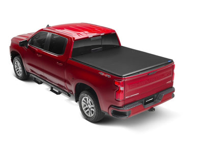 Lund 14-17 Chevy Silverado 1500 (5.5ft. Bed) Genesis Tri-Fold Tonneau Cover - Black