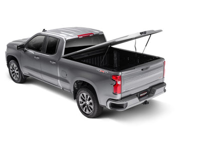 Undercover 19-20 Chevy Silverado 1500 5.8ft Elite LX Bed Cover - Glory Red