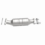 MagnaFlow Direct Fit Catalytic Converter 06-10 Hyundai Elantra 2.0L Rear/2011 Kia Soul 2.0L Rear