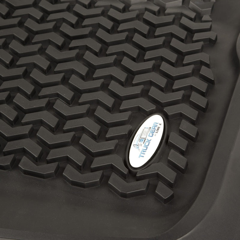 Rugged Ridge Floor Liner Front Black 2017-2018 Ford F-250 / F-350 / F-450 / F-550 Regular Rugged Ridge Floor Mats - Rubber