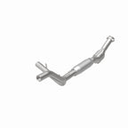 MagnaFlow Direct Fit Catalytic Converter 97-98 Ford F-150 4.6L