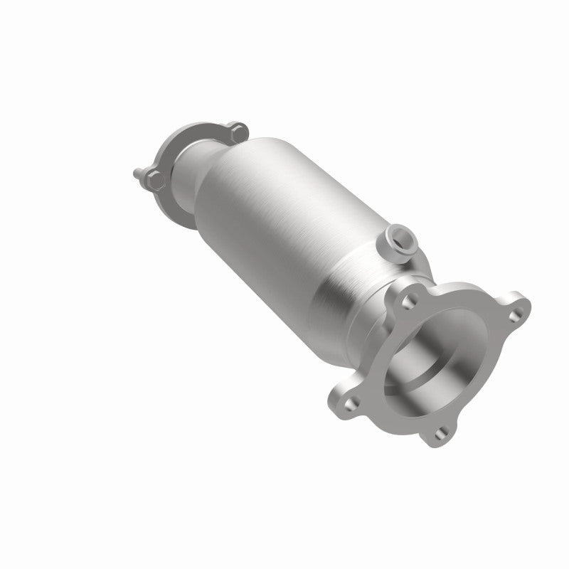 MagnaFlow Direct Fit Catalytic Converter 2012-2014 Audi A6 2.0L