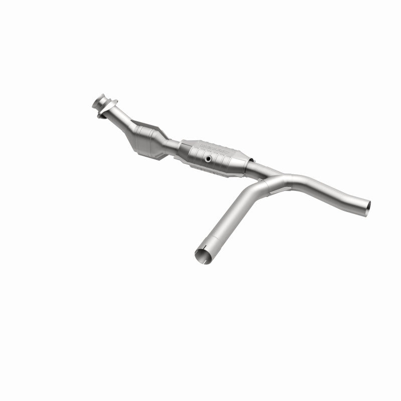 MagnaFlow Direct Fit Catalytic Converter Ford 02-04 F-150 4.2L