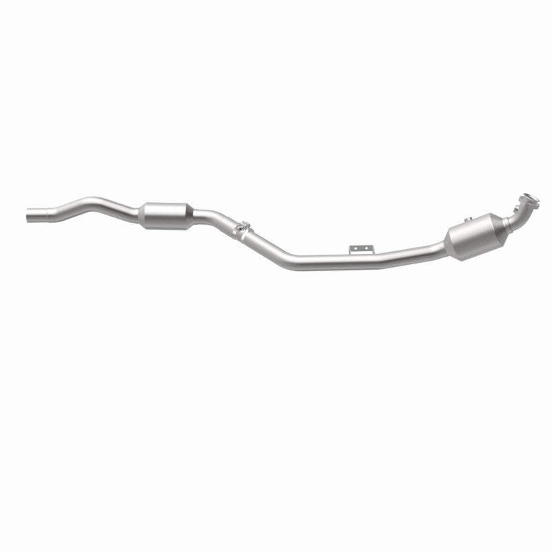 MagnaFlow Direct Fit Catalytic Converter OEM 2007 Mercedes-Benz E350 Underbody - 69.125in Length