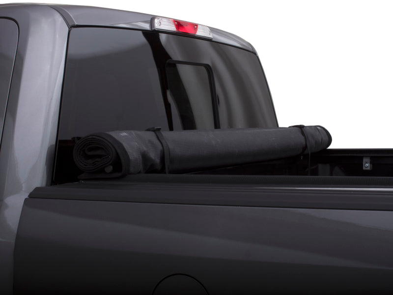 Lund 19-23 Chevrolet Silverado 1500 (5.5ft. Bed) Genesis Elite Roll Up Tonneau Cover - Black