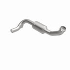 MagnaFlow Direct Fit Catalytic Converter 05-06 Lincoln Navigator 5.4L