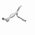 MagnaFlow Direct Fit Catalytic Converter 97-98 Ford F-150 4.6L
