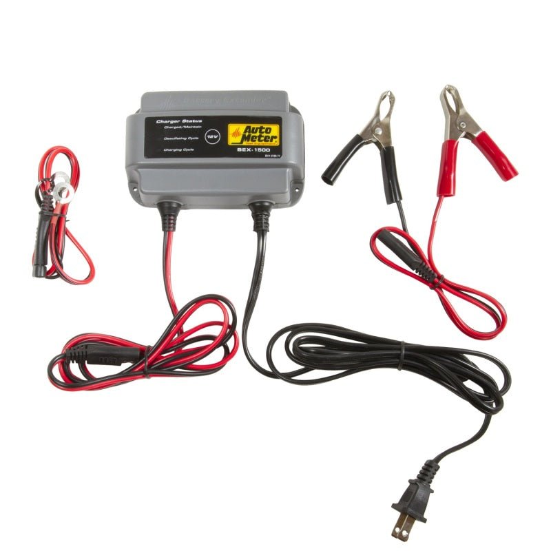 Autometer Battery Charger/Maintainer 12V/1.5A AutoMeter Battery Chargers