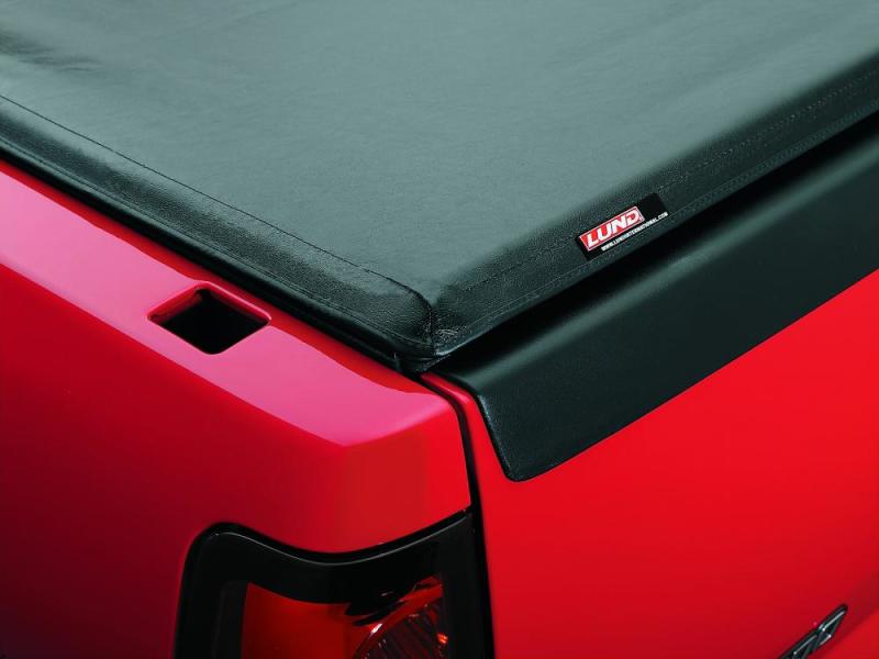 Lund 07-17 Chevy Silverado 1500 (6.5ft. Bed) Genesis Roll Up Tonneau Cover - Black