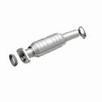 MagnaFlow Direct Fit Catalytic Converter 04-06 Toyota Sienna 3.3L AWD Rear