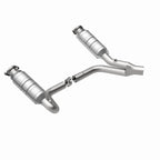 MagnaFlow Direct Fit Catalytic Converter RAIDER- 2006 8 4.7L OEM