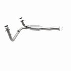 MagnaFlow Direct Fit Catalytic Converter California Grade 96-99 GM K/C 1500/2500 5.0L V8/4.3L V6