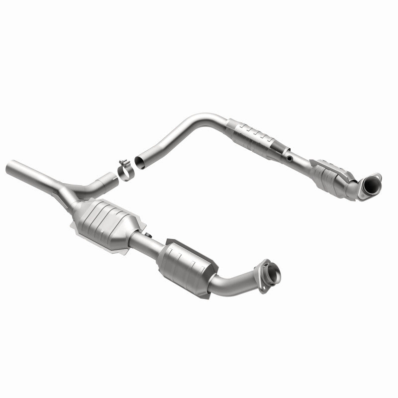 MagnaFlow Direct Fit Catalytic Converter 07-08 Ford E-150 4.6L